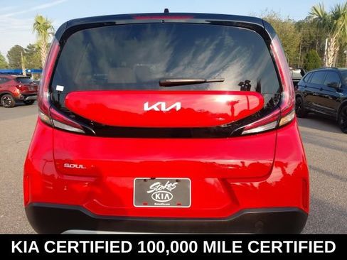 Certified 2025 Kia Soul LX FWD image 5