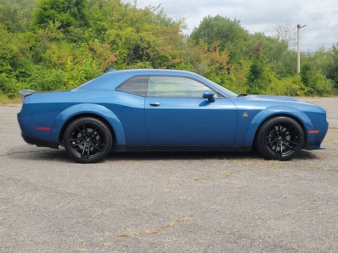 Used 2020 Dodge Challenger R/T Scat Pack RWD image 4