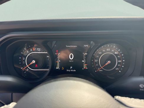New 2026 Jeep Gladiator Sport AWD/4WD image 17
