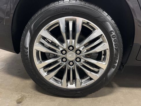 Used 2017 Cadillac XT5 Premium Luxury image 7