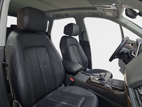 Used 2019 Audi Q5 2.0T Premium Plus w/ Premium Plus Package image 10