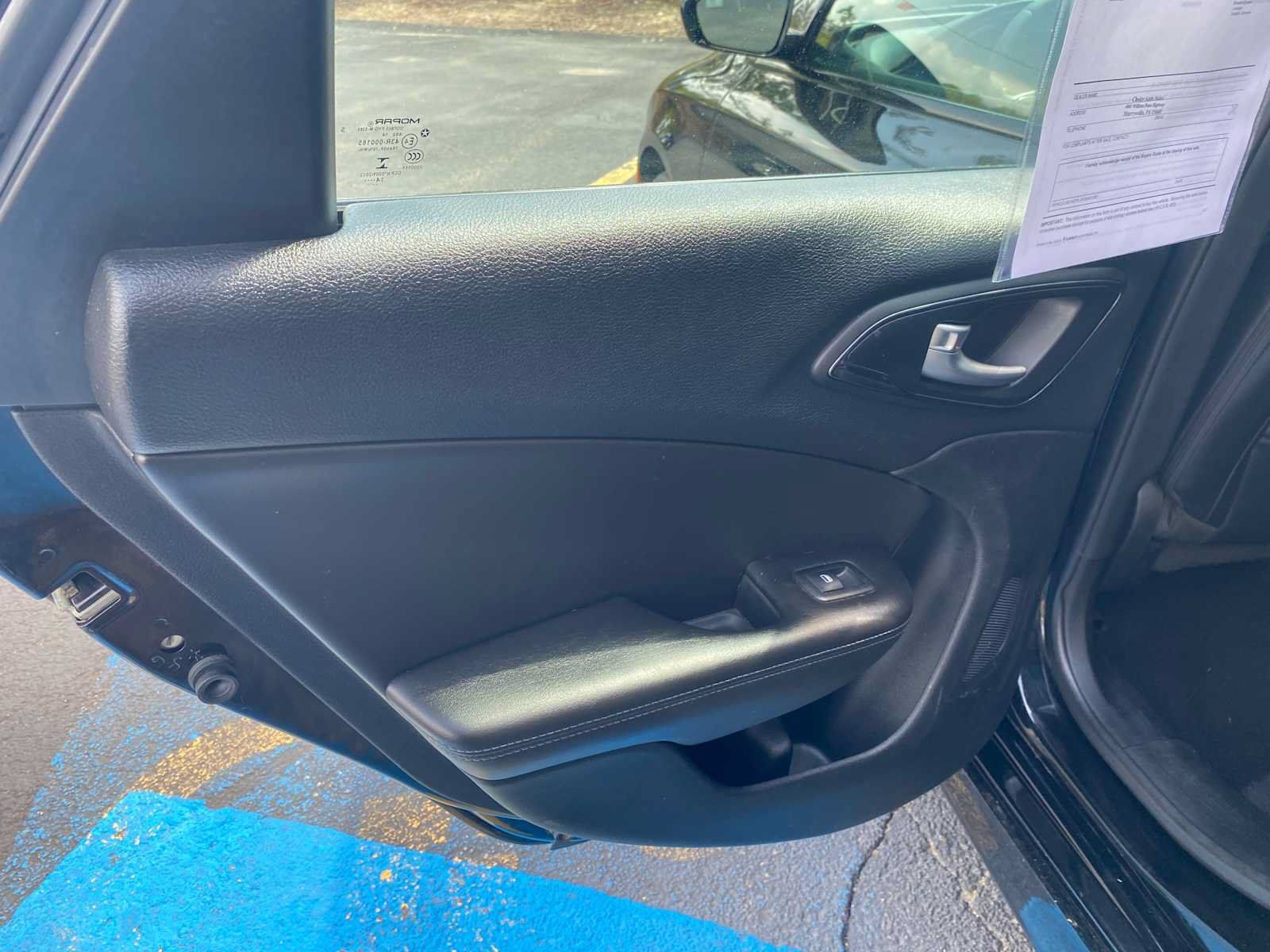 Used 2015 Chrysler 200 S FWD image 30