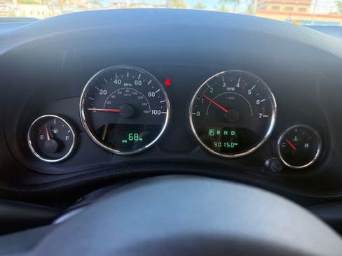 Used 2010 Mercedes-Benz S 550 image 13