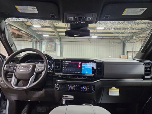 New 2026 GMC Sierra 1500 SLT w/ SLT Convenience Package AWD/4WD image 29