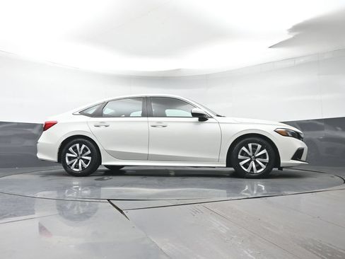 Certified 2023 Honda Civic LX image 30