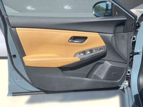 New 2025 Nissan Sentra SV w/ SV Premium Package image 22