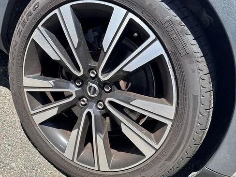 Used 2020 Volvo V60 T5 Cross Country AWD/4WD image 10