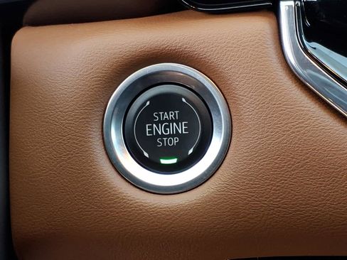 Used 2024 GMC Canyon AT4 w/ AT4 Premium Package image 42