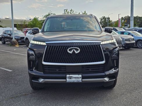 Used 2025 INFINITI QX80 Pure AWD/4WD image 2