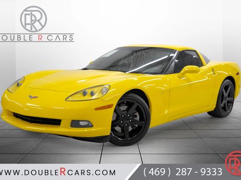 Used 2006 Chevrolet Corvette Coupe image 1