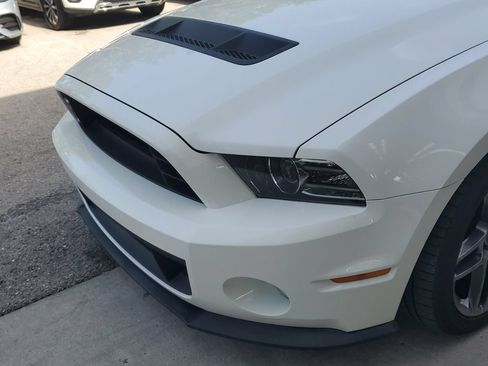 Used 2013 Ford Mustang Shelby GT500 RWD image 12