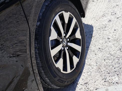 New 2026 Honda Odyssey EX-L image 25