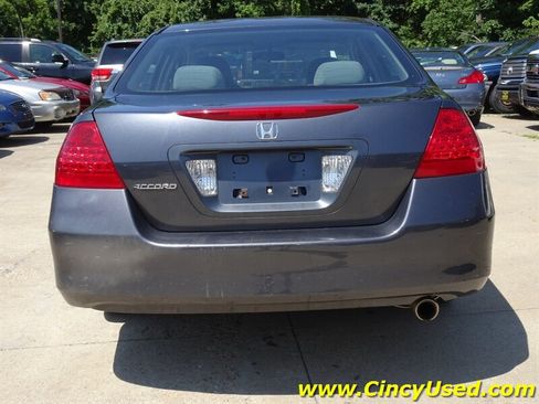Used 2007 Honda Accord SE image 8