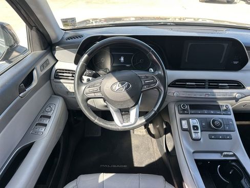 Used 2020 Hyundai Palisade SEL w/ Premium Package image 11
