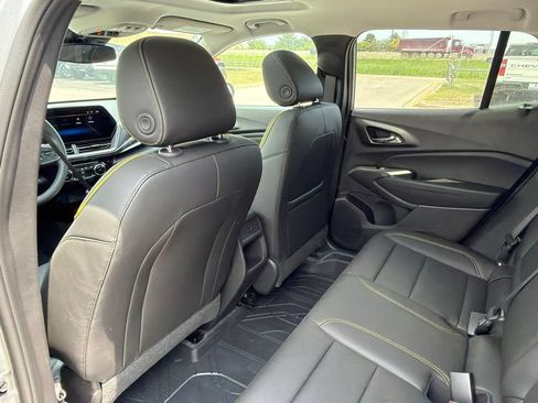 New 2026 Chevrolet Trax ACTIV w/ Sunroof Package FWD image 13