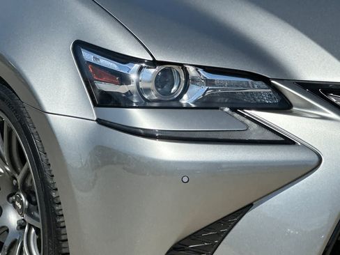 Used 2018 Lexus GS 350 F Sport RWD image 32