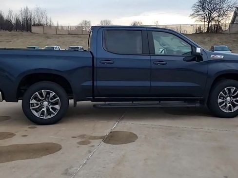 Used 2022 Chevrolet Silverado 1500 LT image 9