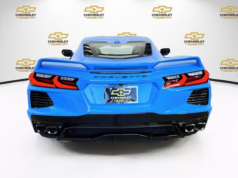 Used 2020 Chevrolet Corvette Stingray Preferred Cpe w/ 2LT Preferred Equipment Group RWD image 7