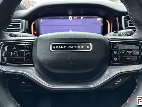 Used 2022 Jeep Grand Wagoneer Series I image 31