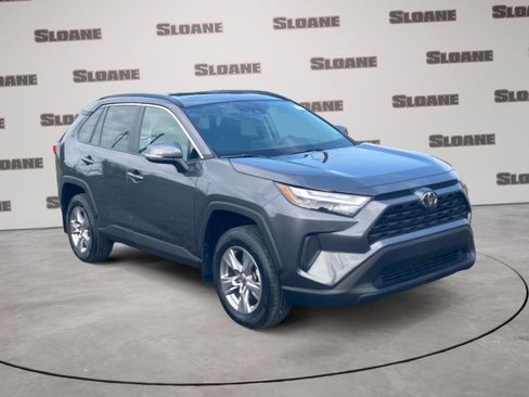 Used 2024 Toyota RAV4 XLE w/ Convenience Package AWD/4WD image 7