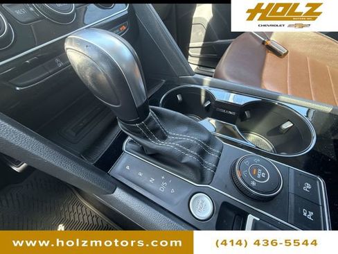 Used 2023 Volkswagen Atlas SEL Premium AWD/4WD image 16