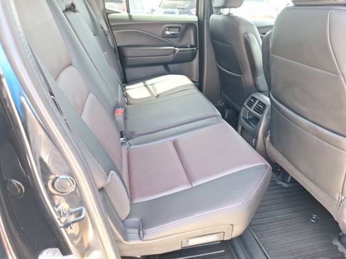 Used 2023 Honda Ridgeline Black Edition image 32