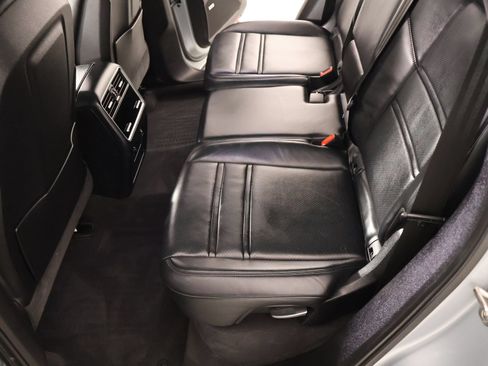 Used 2021 Porsche Cayenne AWD/4WD image 13