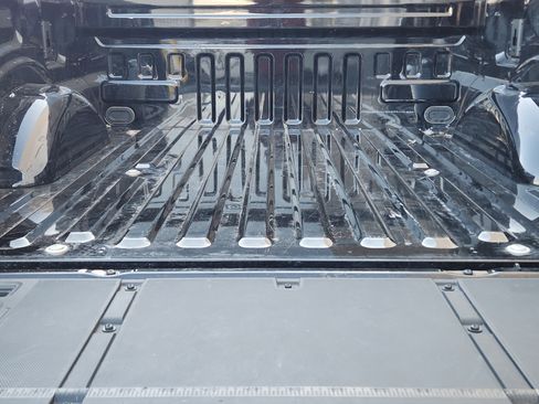 Used 2022 Ford F150 Platinum w/ Equipment Group 701A High image 35