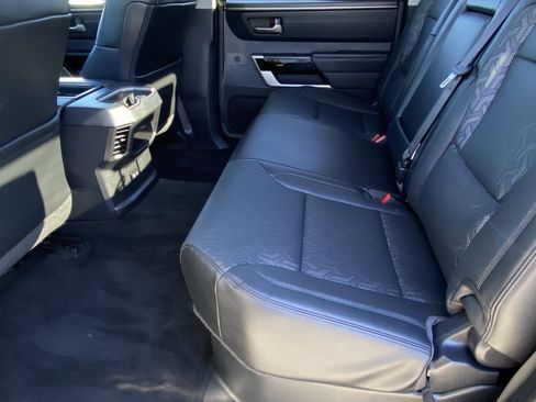 Used 2024 Toyota Tundra Limited image 23