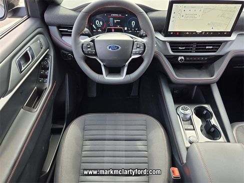 New 2026 Ford Explorer ST-Line image 8