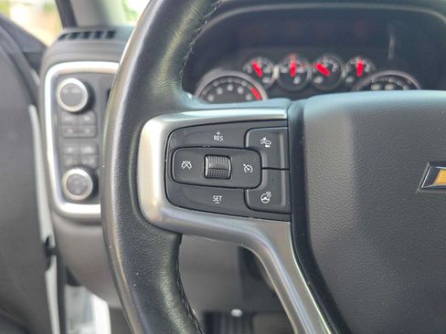 Used 2022 Chevrolet Silverado 1500 LTZ w/ LTZ Premium Package AWD/4WD image 32