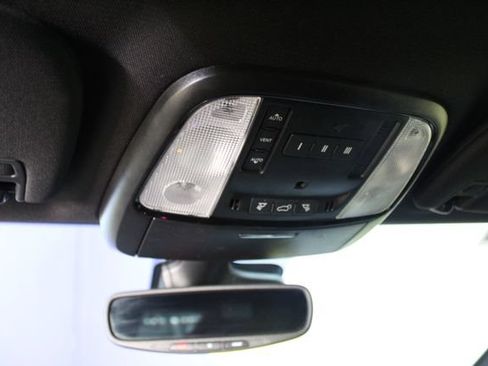 Used 2023 Dodge Durango R/T w/ Tow 'N Go Package AWD/4WD image 22