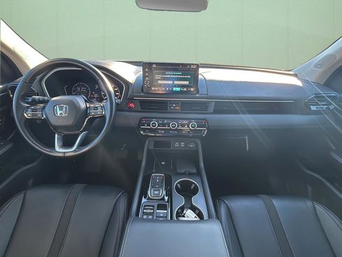 Used 2023 Honda Pilot Touring image 24