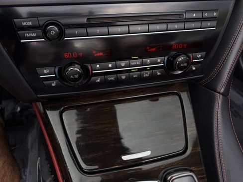 Used 2015 BMW 650i xDrive Convertible image 30