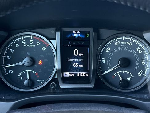 Certified 2023 Toyota Tacoma TRD Sport AWD/4WD image 23