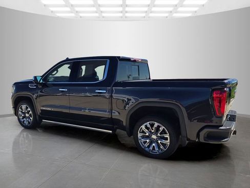 Used 2023 GMC Sierra 1500 Denali w/ Denali Reserve Package AWD/4WD image 7