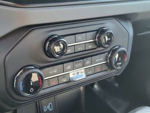 Used 2022 Ford Bronco Big Bend image 27