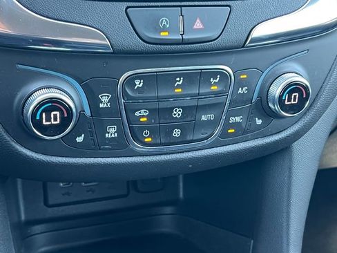 Certified 2023 Chevrolet Equinox LT w/ Driver Convenience Package AWD/4WD image 24