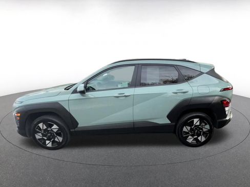 Used 2025 Hyundai Kona SEL image 9
