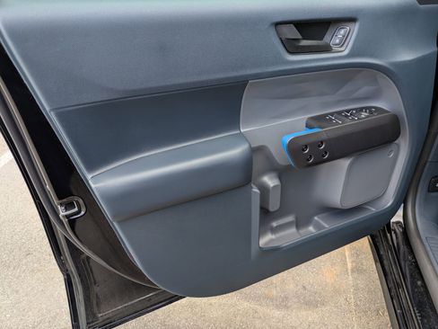 Certified 2025 Ford Maverick Lobo image 10