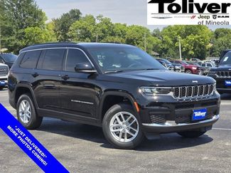 New 2025 Jeep Grand Cherokee L Laredo image 1