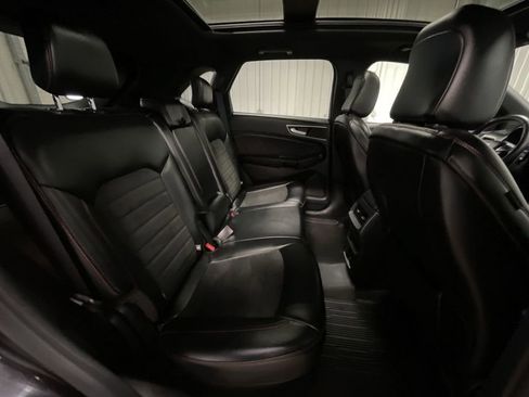 Used 2020 Ford Edge ST-Line image 27