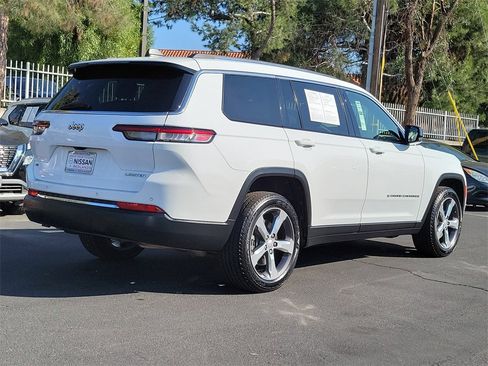 Used 2021 Jeep Grand Cherokee L Limited image 34