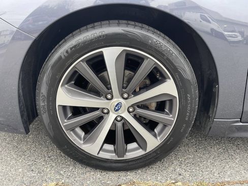 Used 2015 Subaru Legacy 2.5i Limited image 11