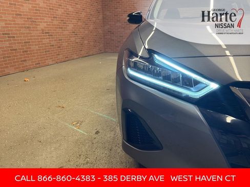 Certified 2023 Nissan Maxima SV w/ Floor Mat Group image 35
