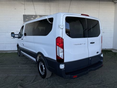 Used 2017 Ford Transit 150 XL image 3