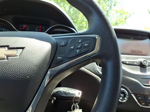 Used 2016 Chevrolet Cruze LT FWD image 20