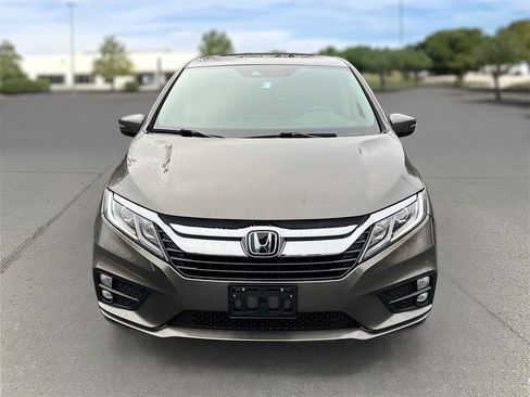 Used 2020 Honda Odyssey EX-L image 2