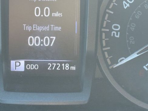 Certified 2022 Toyota Tacoma TRD Sport image 22