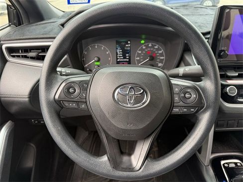 Used 2023 Toyota Corolla Cross S image 14